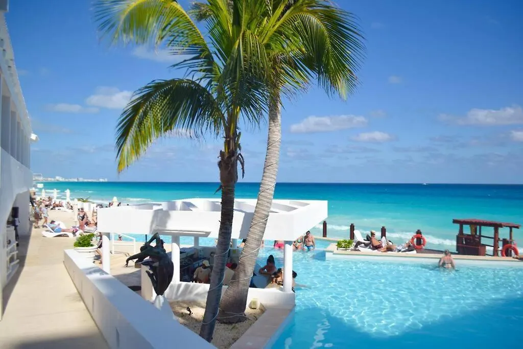 Apartment Brand New Studio At The Beach, Sunset View Cancun Mexico